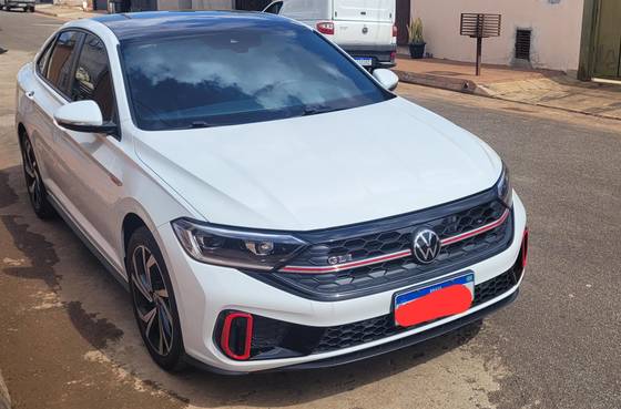 VOLKSWAGEN JETTA 2.0 350 TSI GASOLINA GLI DSG